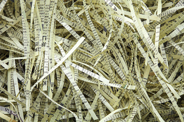 Aparas de papel ondulado